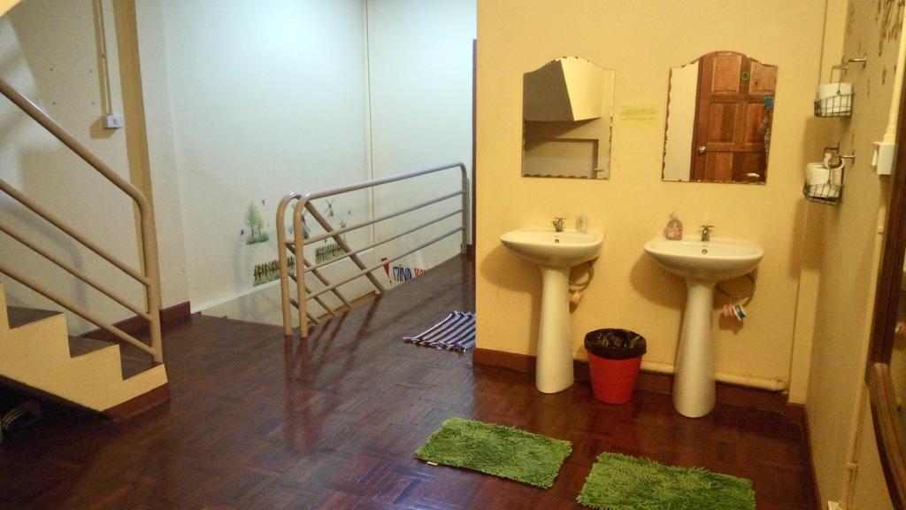 Pm Guesthouse Chiang Mai Exterior photo